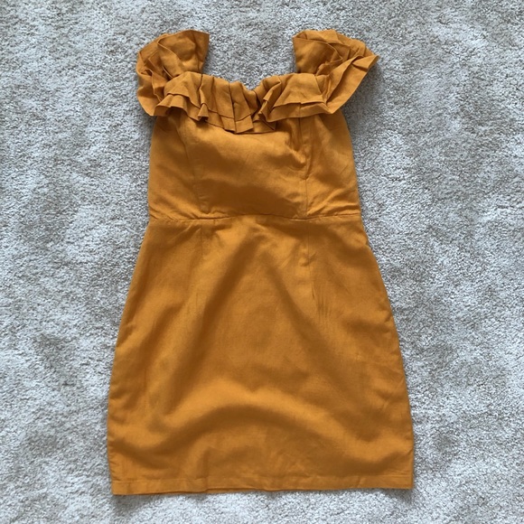 Brand New Off Shoulder Ruffle Mini Dress - Picture 6 of 8